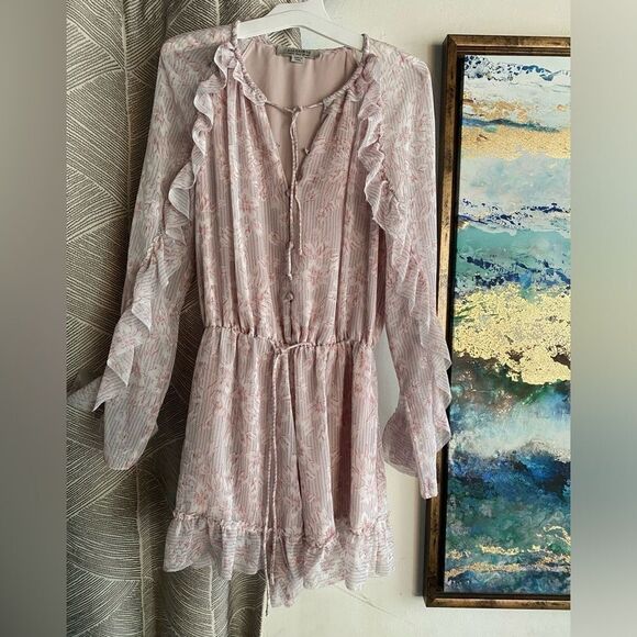 All Saints Romper Womens Sz 2 Pink Floral Rosa V Neck Long Sleeve Ruffle Button - Picture 1 of 12